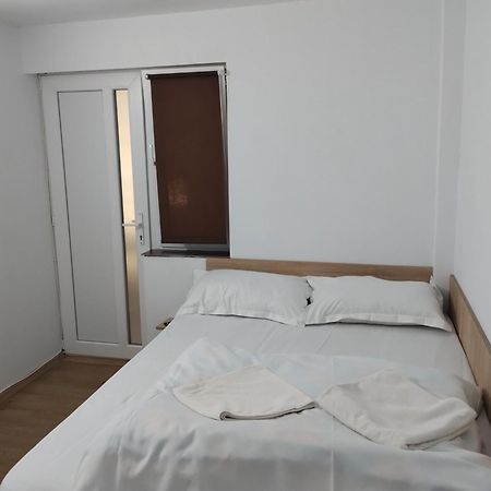 La Mariana Hotel Вама Веке Стая снимка