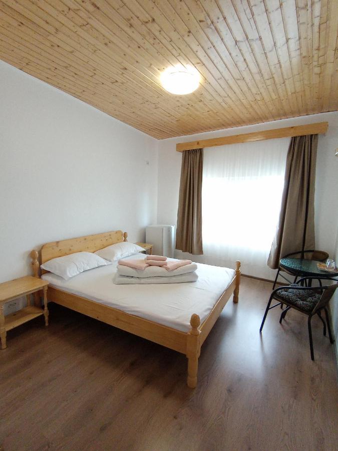 La Mariana Hotel Вама Веке Екстериор снимка